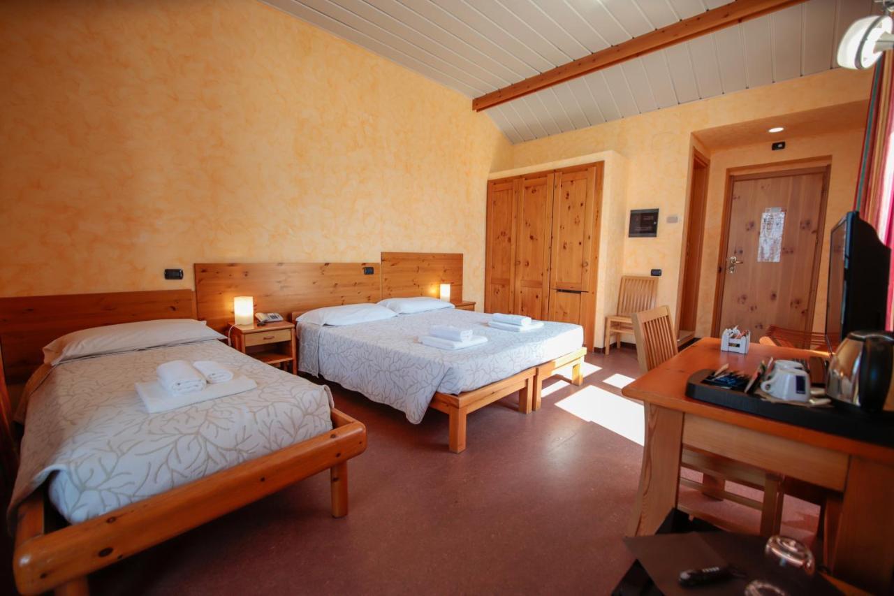Pracatinat Hotel & Restaurant Fenestrelle Ngoại thất bức ảnh
