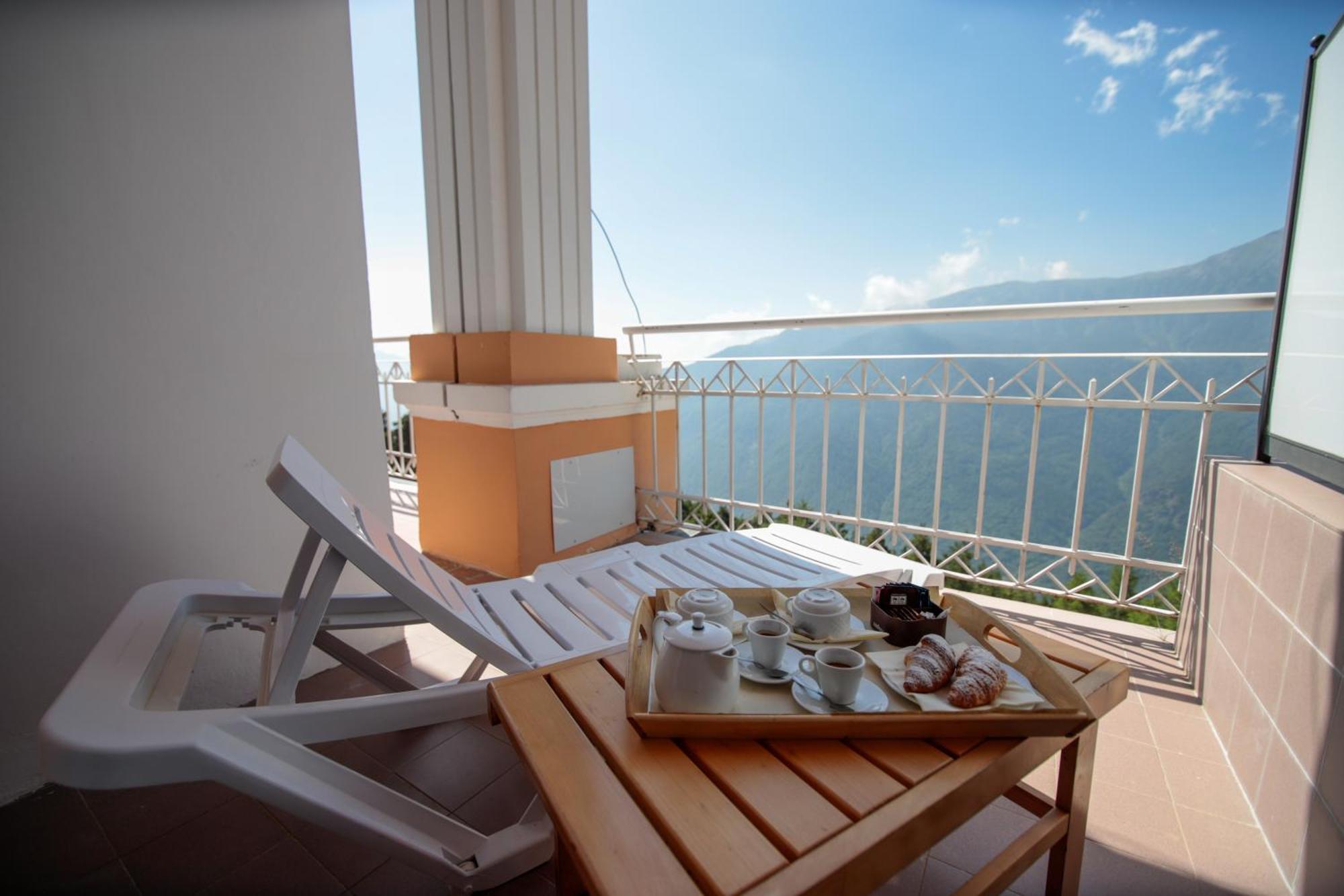 Pracatinat Hotel & Restaurant Fenestrelle Ngoại thất bức ảnh